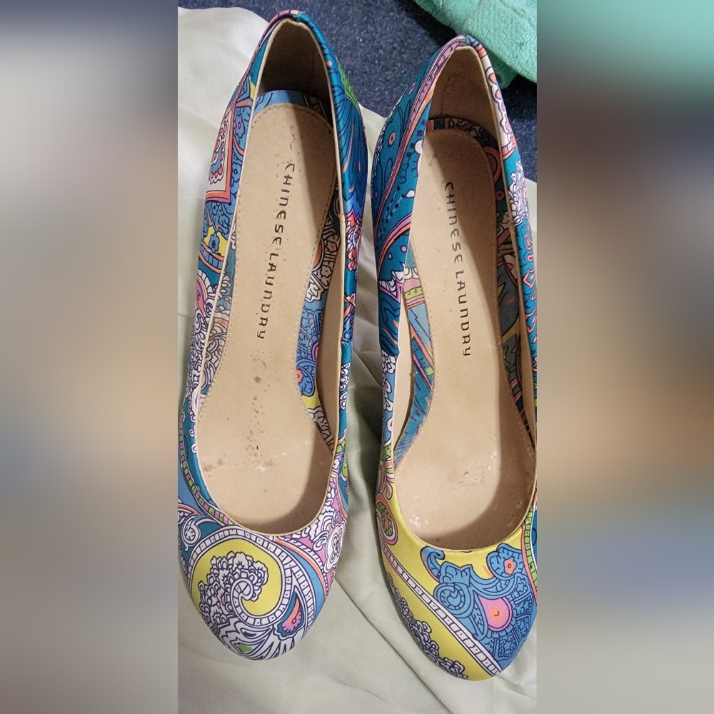 Chinese Laundry Women's Multicolor Heels